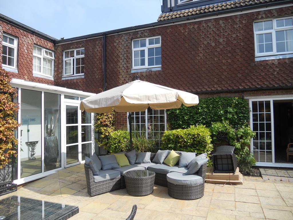 The Royal Chace Hotel Enfield Exterior foto