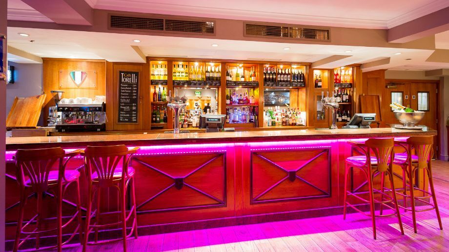 The Royal Chace Hotel Enfield Exterior foto